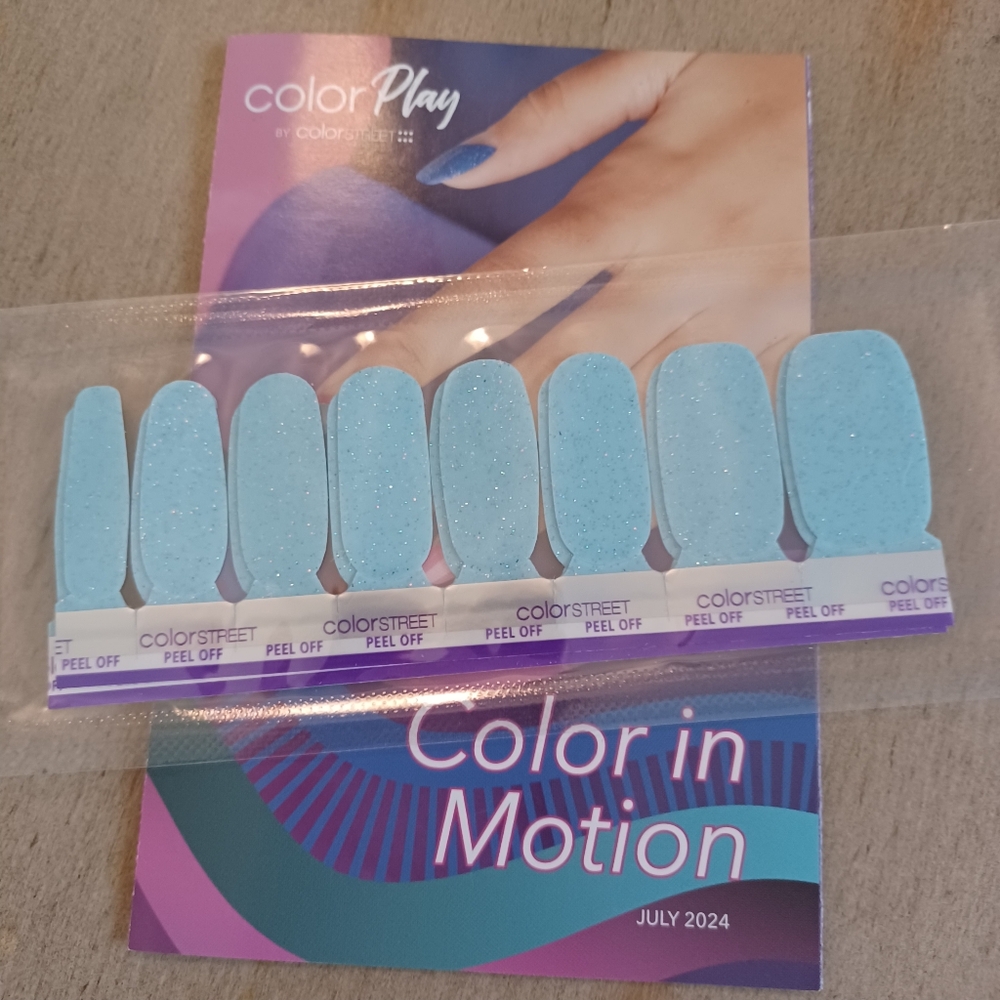 Color Street Nail Polish Strips - Fluid Motion